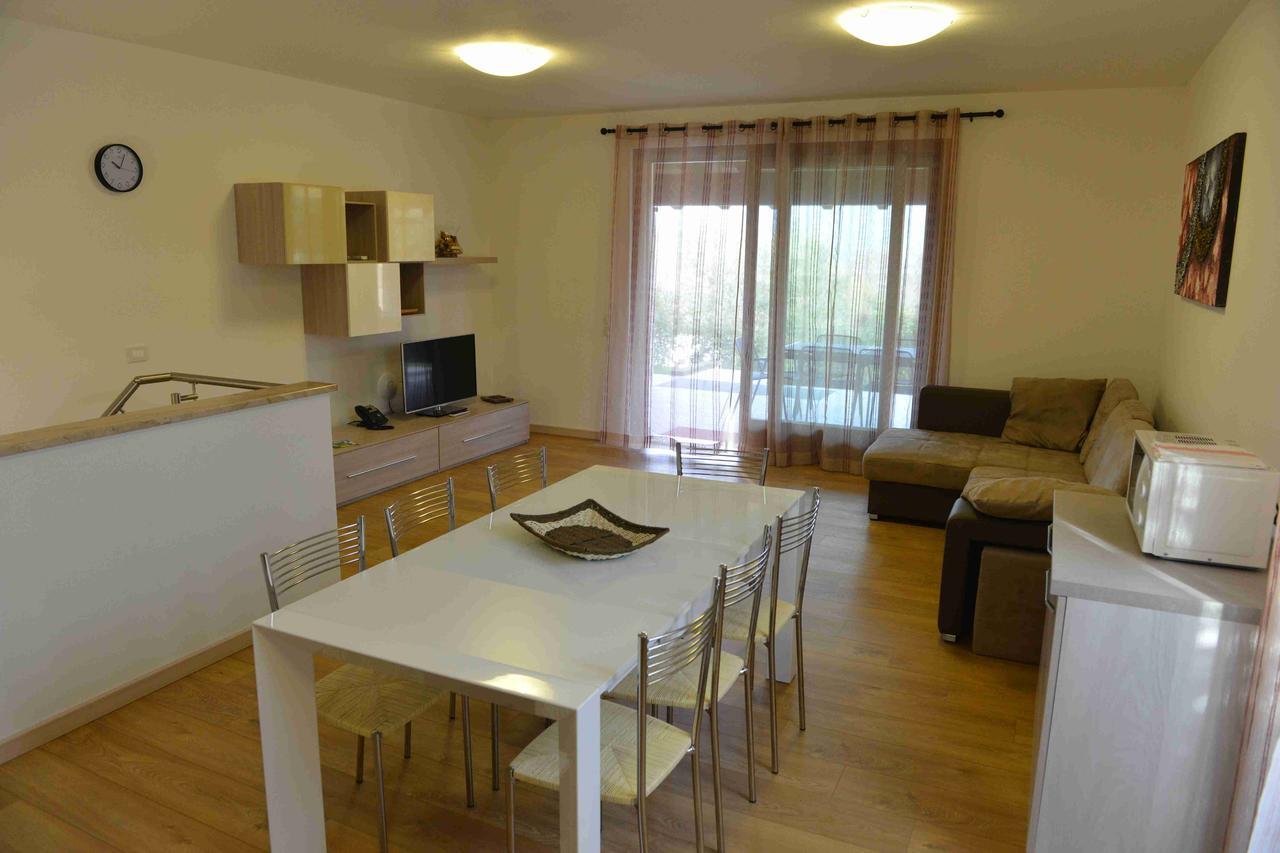 Residence Boschetti Manerba del Garda Exterior foto